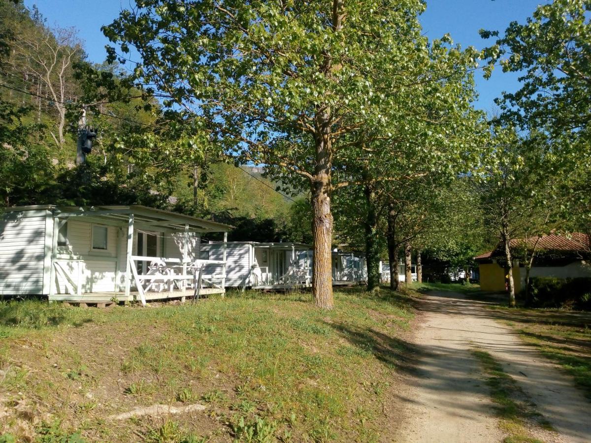 Camping Le Vialaret Nant Exterior foto