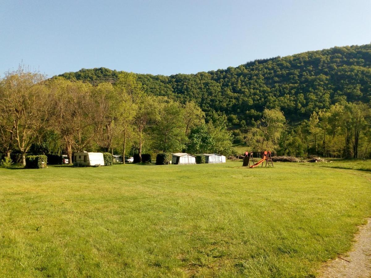 Camping Le Vialaret Nant Exterior foto